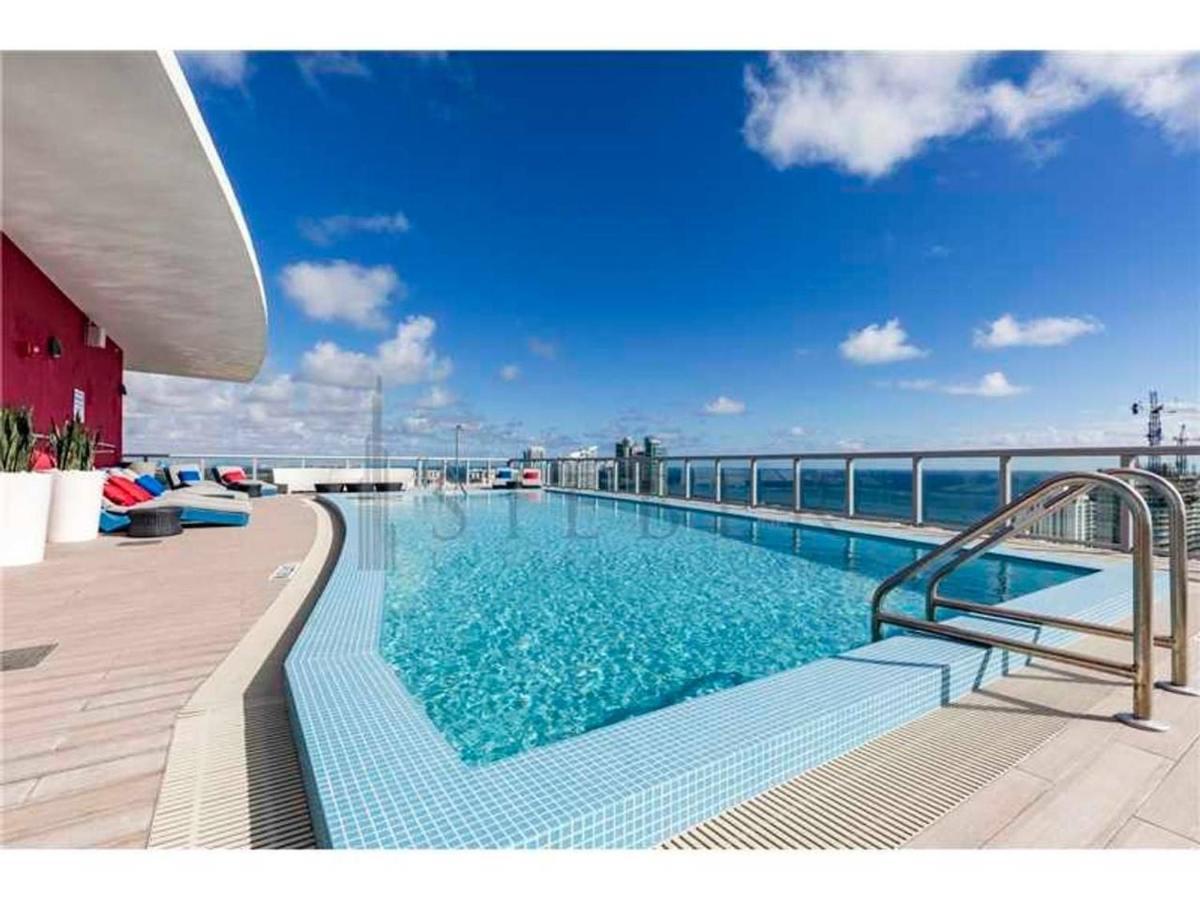 Hallandale Sky Water View Hallandale Beach Exterior foto