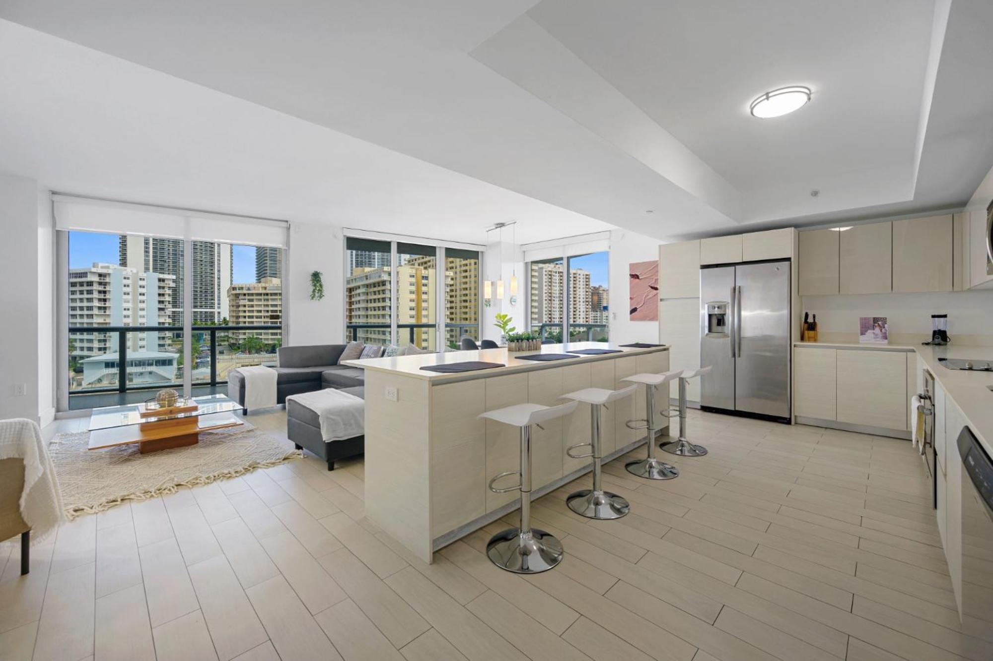 Hallandale Sky Water View Hallandale Beach Exterior foto